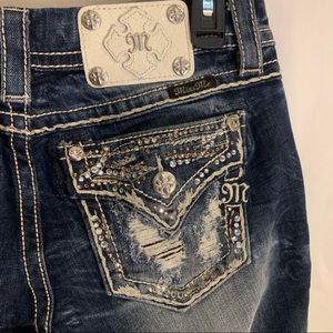 Miss me mid-rise easy straight jeans in size 26